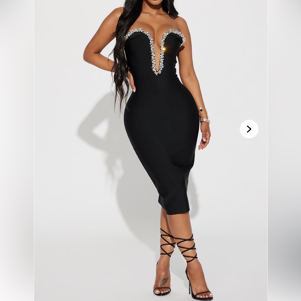 Elegant Black Embellished Women's Dress